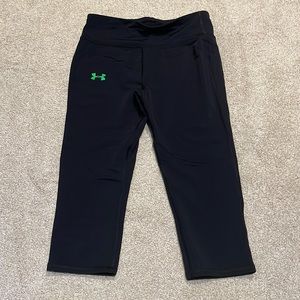 Under Armour Black/Green Cropped Leggings